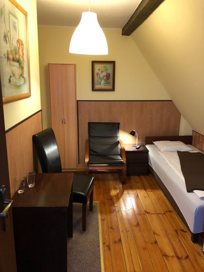 Hotel Villa Rezydent วรอตซวาฟ ภายนอก รูปภาพ
