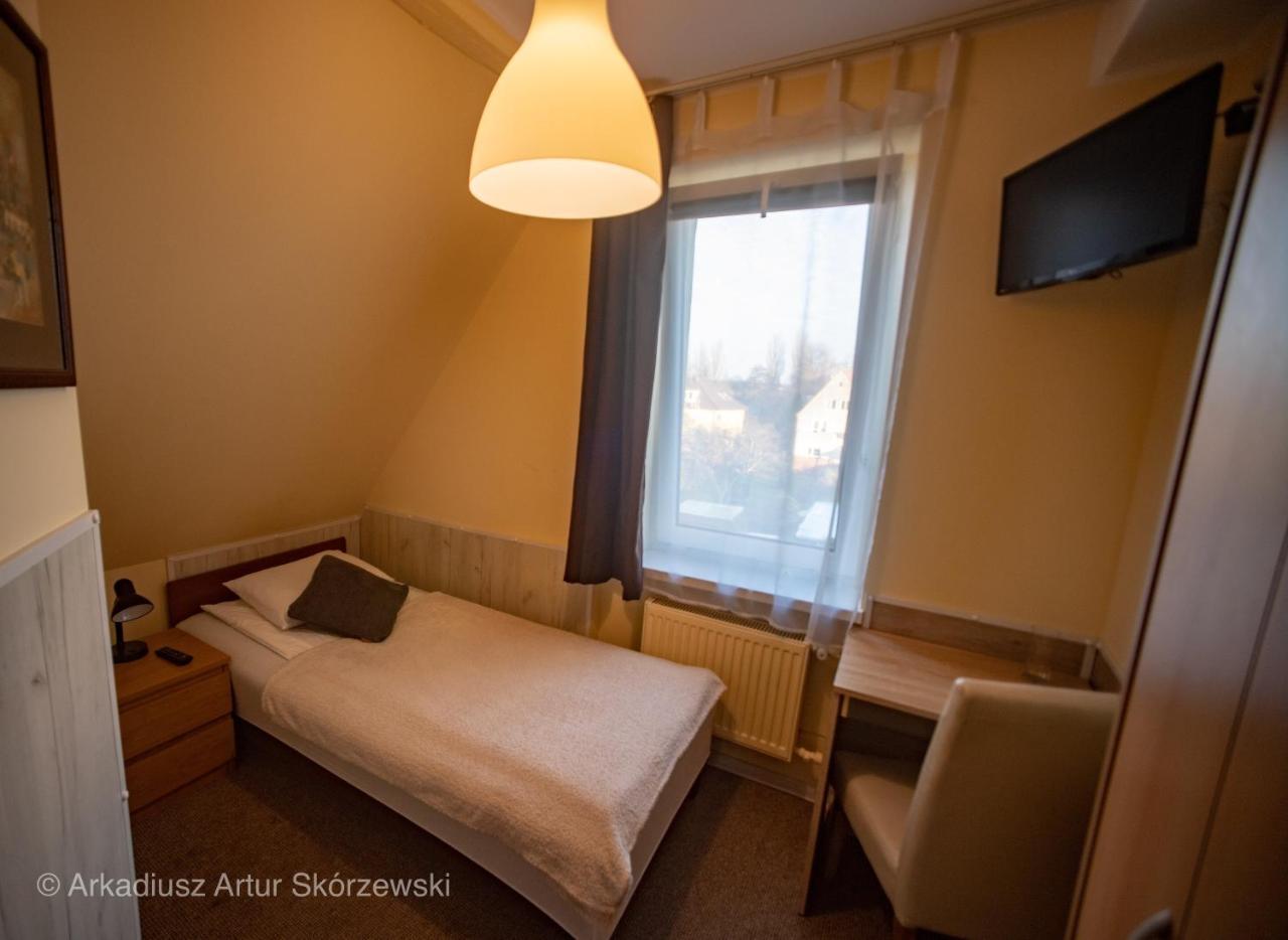 Hotel Villa Rezydent วรอตซวาฟ ภายนอก รูปภาพ